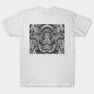 Grayscale Aesthetic Fractal Lion's Face - Black and White Abstract Artwork T-Shirt